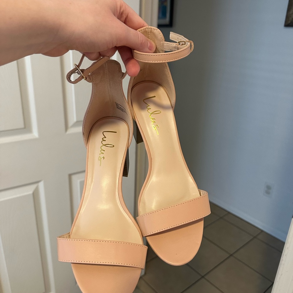 Tan Lulus Heels